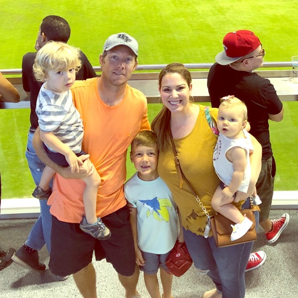 Meet your Posher, Samantha - Picture 1 of 1